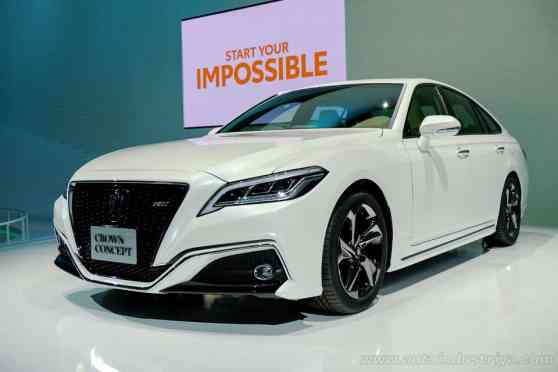 Tokyo 2017: Sporty Toyota Crown Concept previews next-gen model image