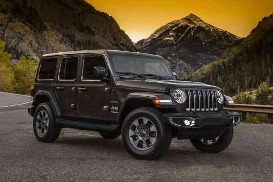 First images of 2018 Jeep Wrangler released, to debut in LA image