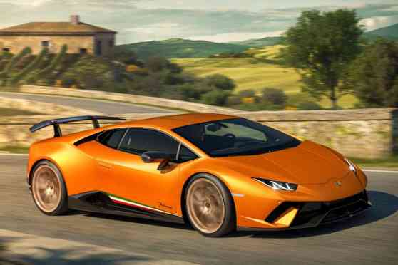 Report: Lamborghini Huracan successor likely a hybrid image