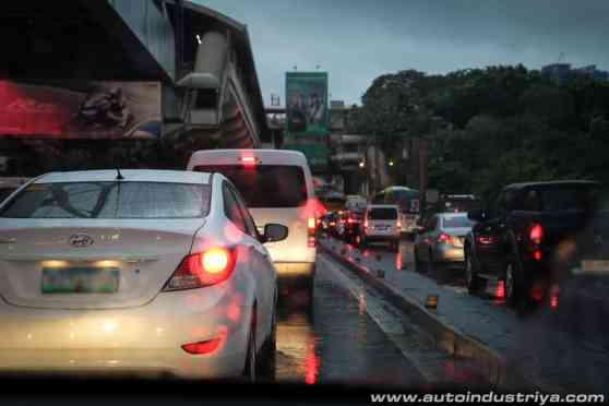 MMDA cautions motorists against taking EDSA during ASEAN Summit image