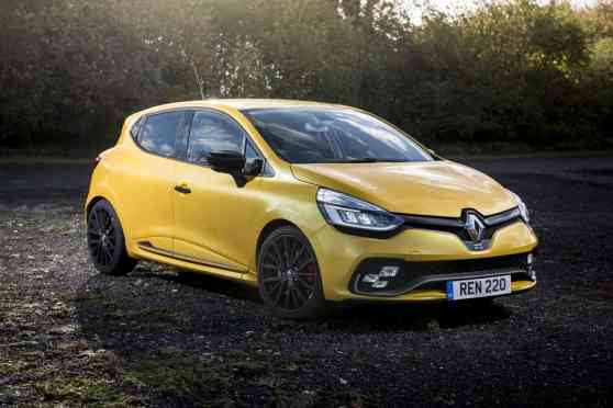 Renault buys back 4.7% stake from French government image