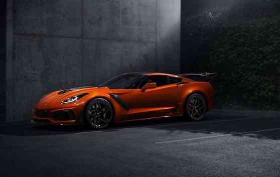 2019 Chevrolet Corvette ZR1 supercharged to 765 horsepower image