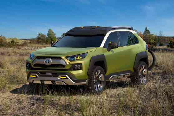 LA 2017: Toyota FT-AC concept may preview future crossover designs image