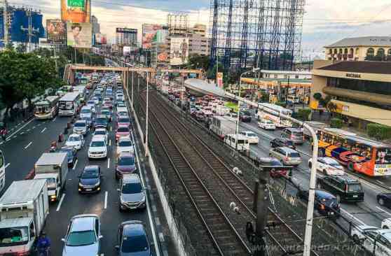 MMDA to test exclusive EDSA HOV/carpool lane next week image