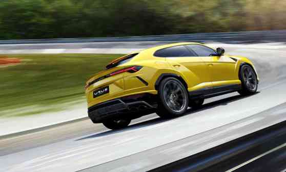 Report: Lamborghini Urus to challenge Nurburgring SUV record image
