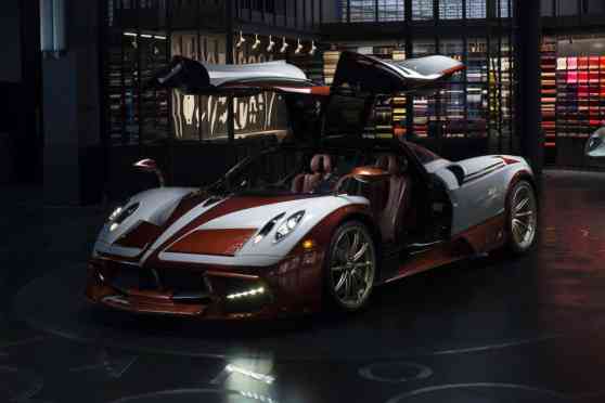 Pagani takes inspiration from Fiat for one-off Huayra Lampo image