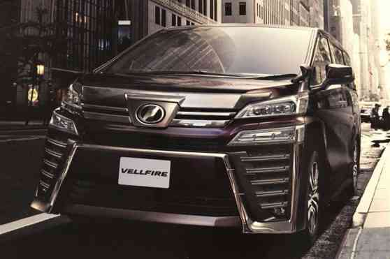 Leaked: Is this the facelifted Toyota Vellfire? image