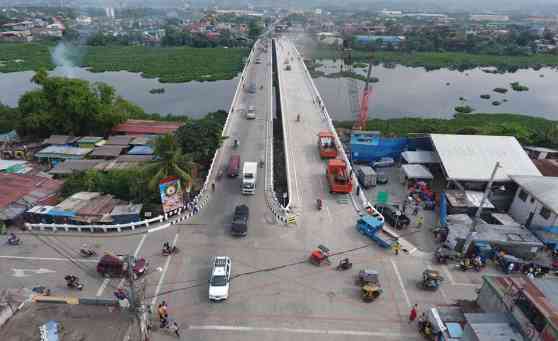 Widened Barkadahan Bridge in Taytay, Rizal now open image