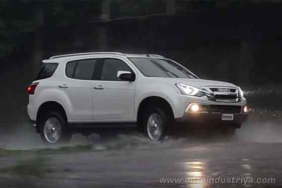 Official: Isuzu releases prices for 2018 mu-X, last variants of Crosswind image
