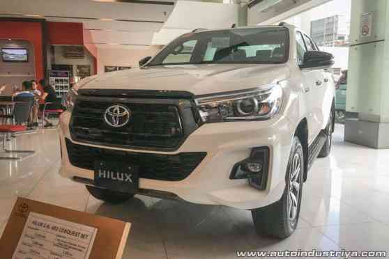 2018 Toyota Hilux gets new top-spec 'Conquest' in the Philippines image