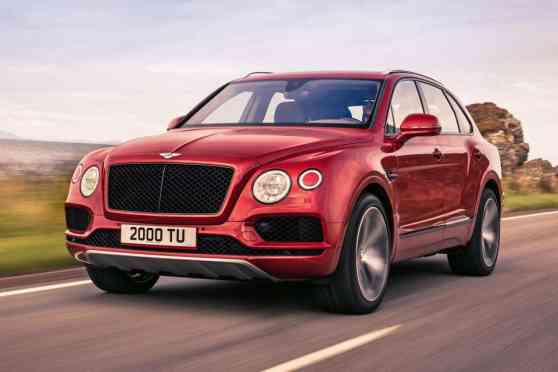 Bentley crams twin-turbo V8 engine into the Bentayga image