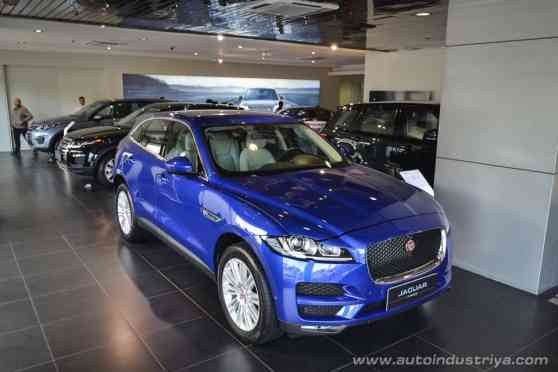 Jaguar, Land Rover open a new (but temporary) home along EDSA image
