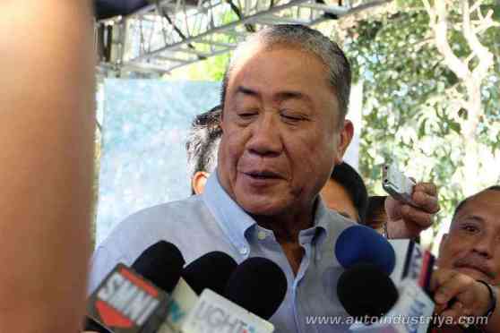 DOTr, LTFRB will adjust 45,700 TNVS limit after a monitoring period image