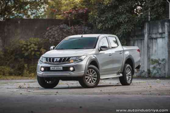 2017 Mitsubishi Strada GLS 2WD A/T image
