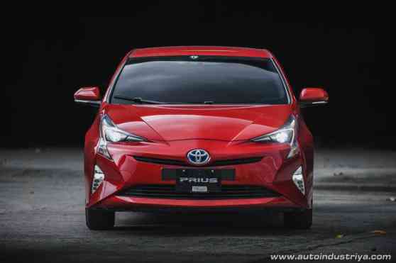 2018 Toyota Prius 1.8L Hybrid image