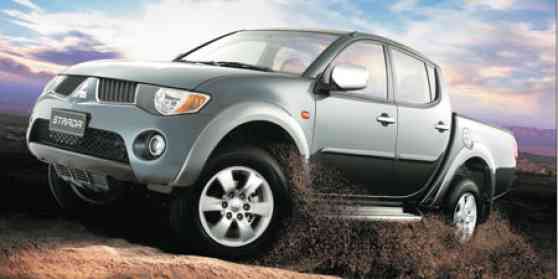 Mitsubishi Strada continues to dominate Double Cab Pick up sales image
