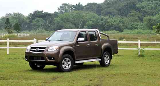 Mazda unveils BT50 pickup image