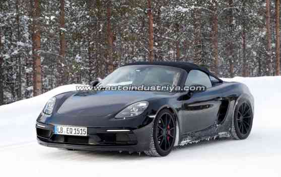 Spied: Up close and personal with the Porsche 718 Boxster Spyder image