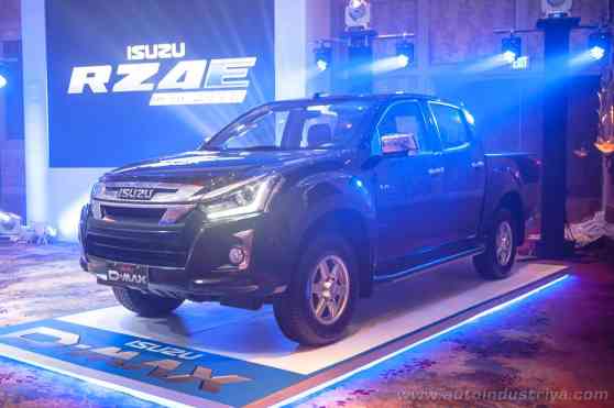 Isuzu unveils RZ4E Blue Power for 2018 mu-X, D-Max image