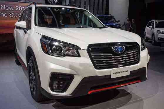 New York 2018: Fifth-gen Subaru Forester debuts with evolutionary redesign image