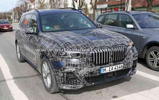 Spied: Get a closer look at the BMW X7, inside and out image