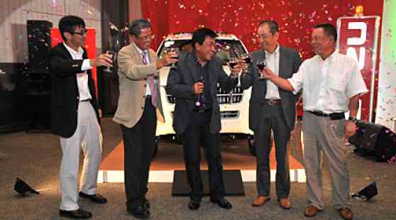 Isuzu unveils the 2009 Alterra image