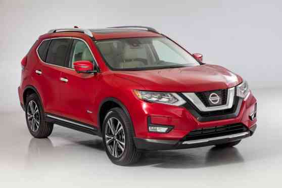 Nissan goes greener with hybrid-powered X-Trail image