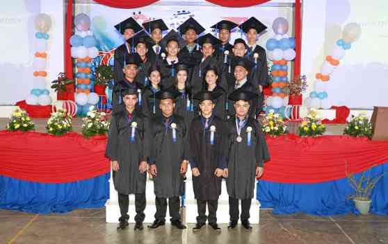 Isuzu Philippines honors mechanical scholar graduates of 2018 image