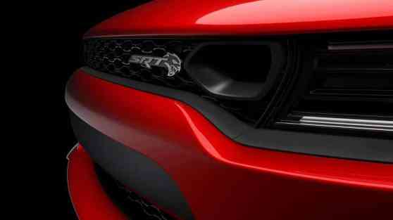 2019 Dodge Charger Hellcat gets sinister-looking facelift image
