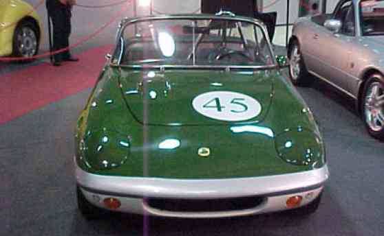 2001 Trans Sport Show image