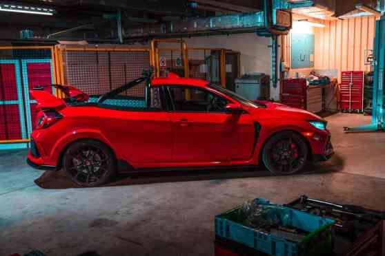 Honda turns the Civic Type R into a pick-up image