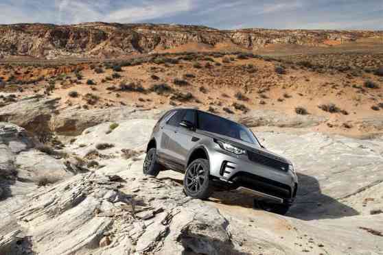 Hands-free off-roading being pursued by Land Rover CORTEX project image