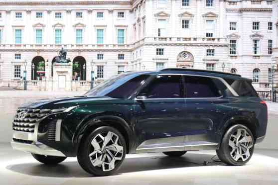 Hyundai Grandmaster concept aims for full-sized, three-row crossover market image