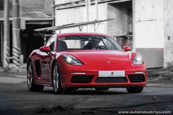 2018 Porsche 718 Cayman 2.0 Turbo image