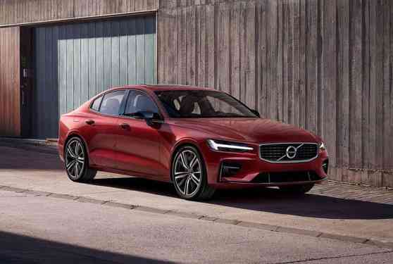 Sleek and sharp: Volvo unveils the high-tech 2019 S60 image