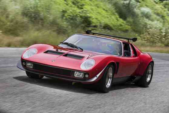 Lamborghini fully restores the one-of-a-kind Miura SVR image