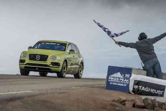 Bentley Bentayga rewrites Pikes Peak SUV record by 2 mins image