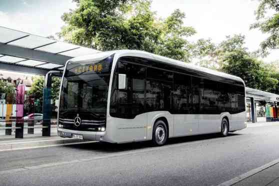 Mercedes-Benz eCitaro paves way for all-electic city buses image
