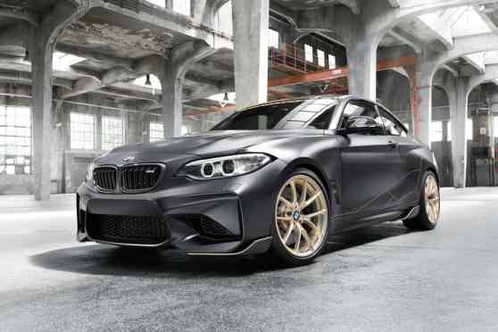 BMW pimps out the M2 with carbon fiber M Performance goodies image