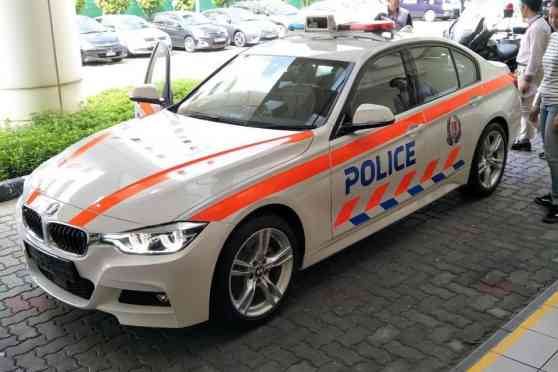 BMW 3 Series reports for patrol duty in Singapore image