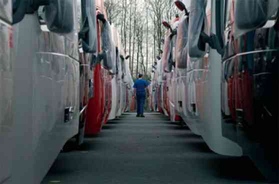 European Parliament boosts support for the automobile industry in Europe image