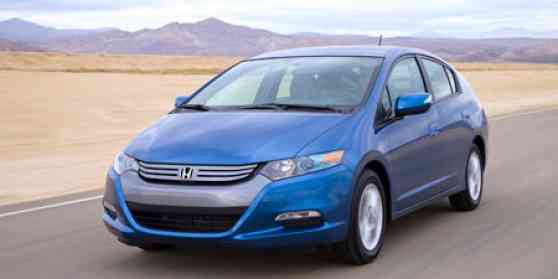 Honda sells 300,000 Hybrid cars globally image