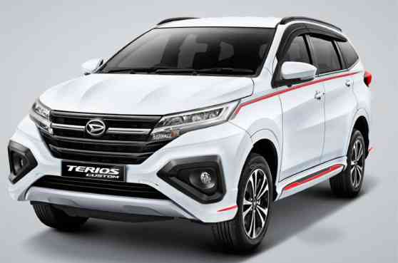 Toyota Rush's Daihatsu twin gets pimped out with new Terios Custom image