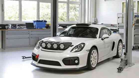 Porsche builds one-off, rally-inspired Cayman GT4 Clubsport image