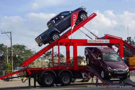 2018 Isuzu D-Max struts its stuff in 4x4 Xtreme Experience Cebu image