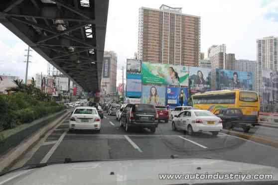 Metro Manila Council says dry run of solo driving ban will continue  image