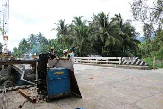 Two-lane bridges in Southern Leyte to be widened to four-lanes image
