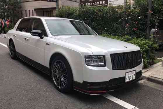 Toyota Century GRMN goes official with JAMA meeting surprise image
