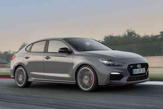Hot hatch performance meets practicality in Hyundai i30 N Fastback image
