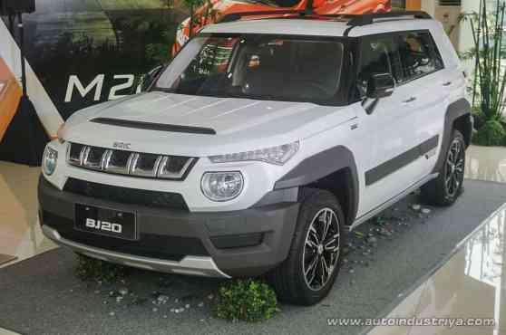 BAIC launches 2018 BJ20 SUV and M50S MPV image